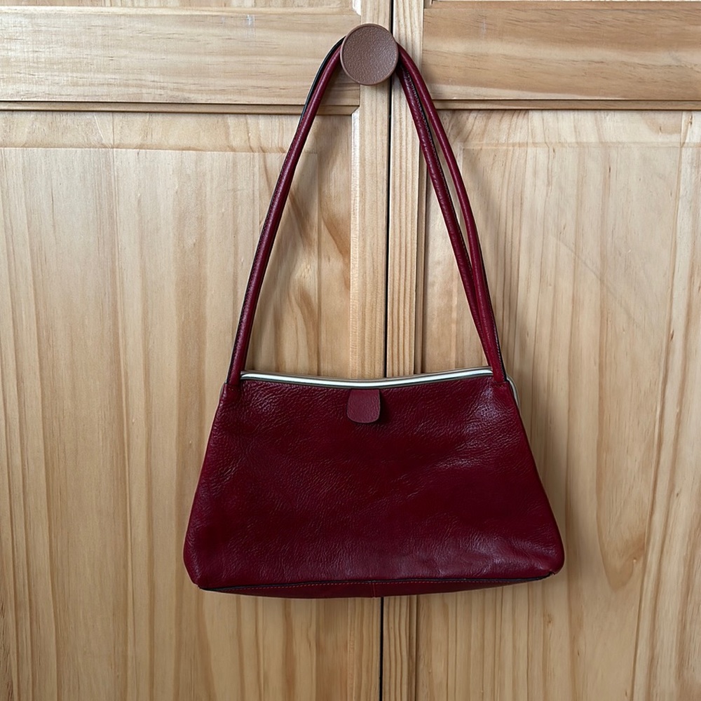 Wilsons Italian Leather Red Shoulder Bag